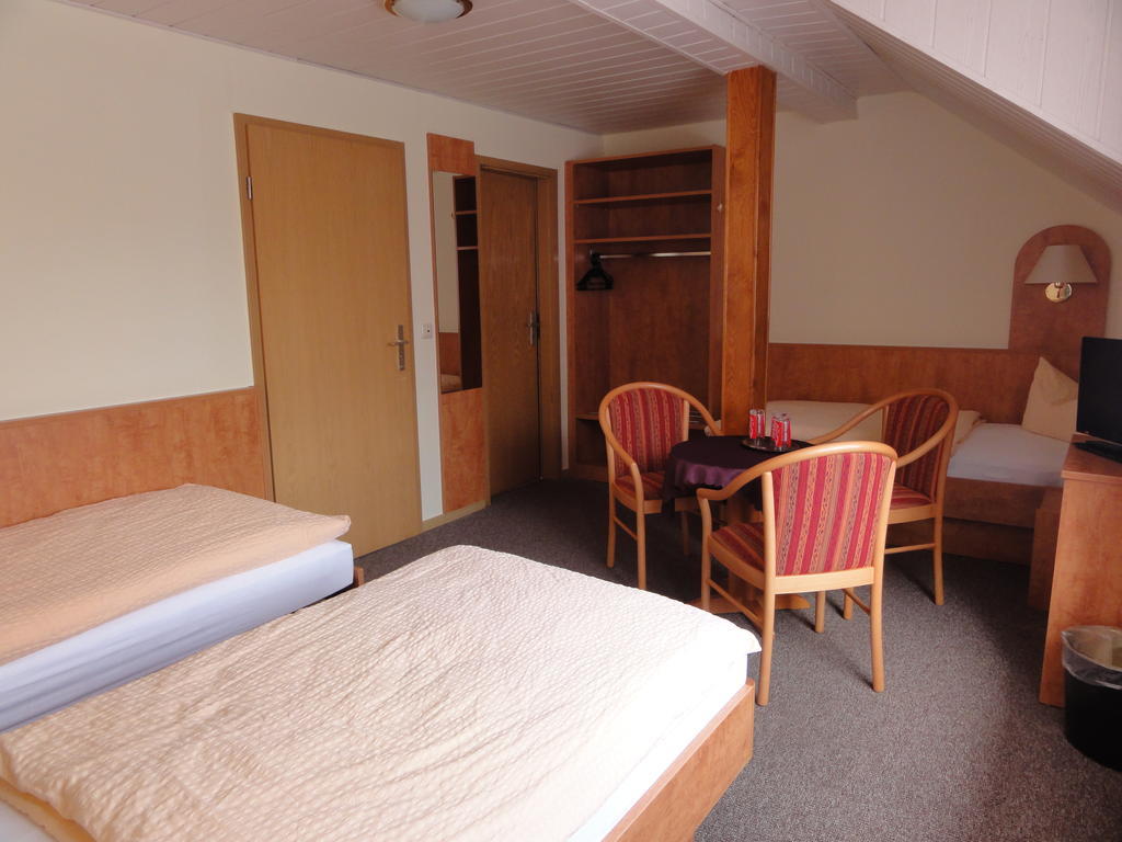 Hotel Garni Melchendorf Erfurt Quarto foto