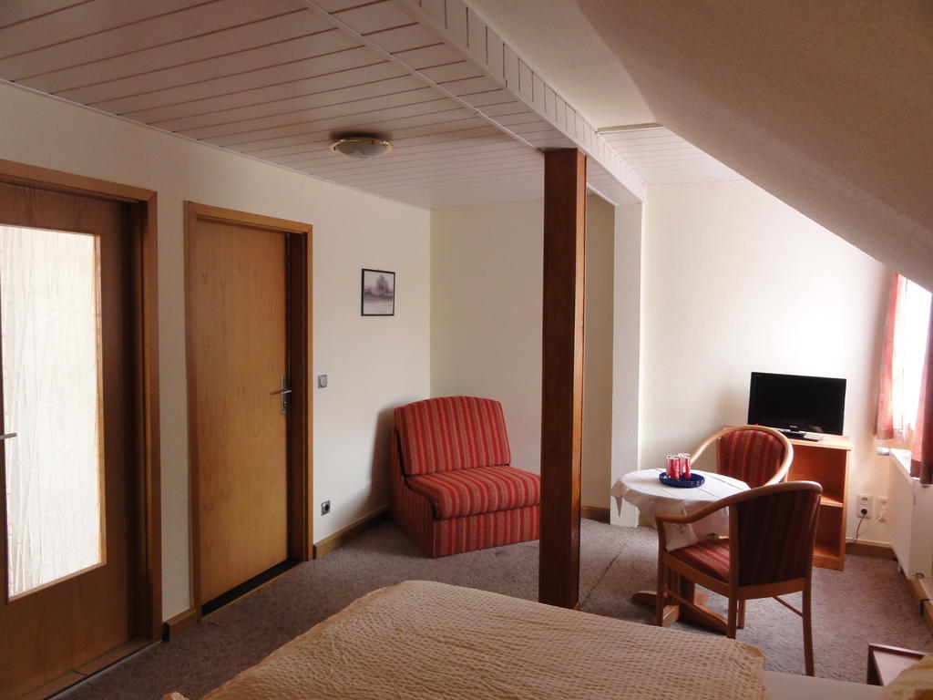 Hotel Garni Melchendorf Erfurt Quarto foto